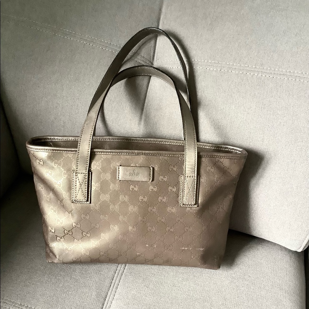 Authentic GUCCI PVC GG monogram tote bag 🌷🌷🌷